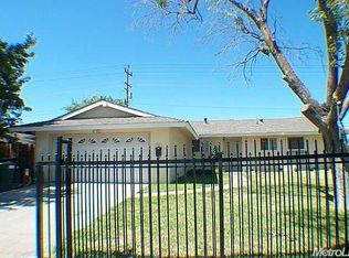 7131 Flamingo Way, Sacramento, CA 95828