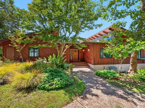 1526 Hall Ranch Rd, Santa Cruz, CA 95065