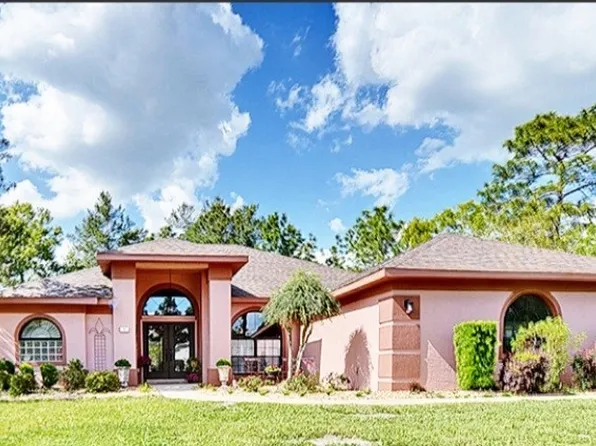 1 Dracaena Ct, Homosassa, FL 34446