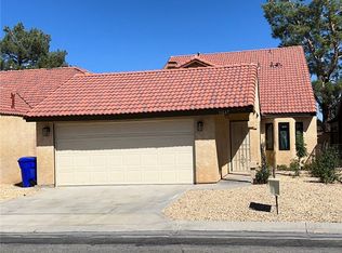 11647 Pepper Ln, Apple Valley, CA 92308