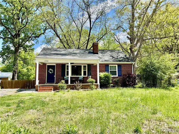 21709 Beverley St, South Chesterfield, VA 23803