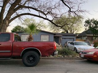 114 Englewood Dr, San Antonio, TX 78213