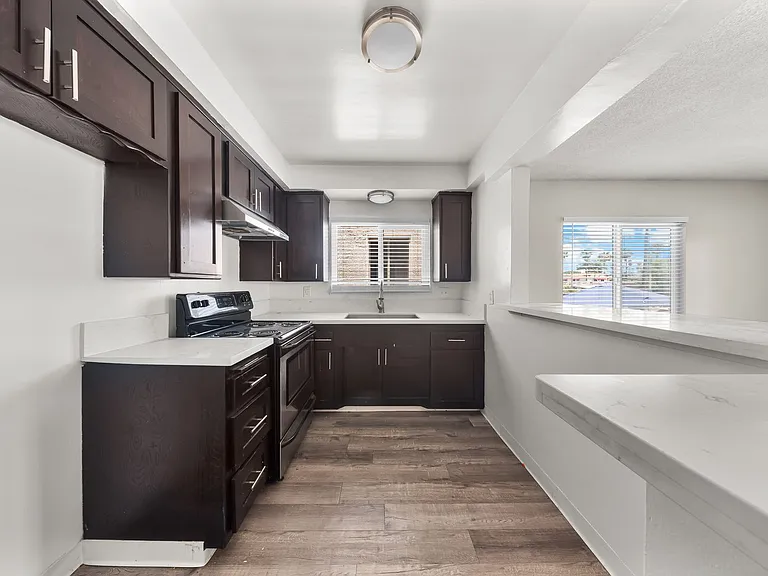 123 Mira Mar Ave — Photo 6