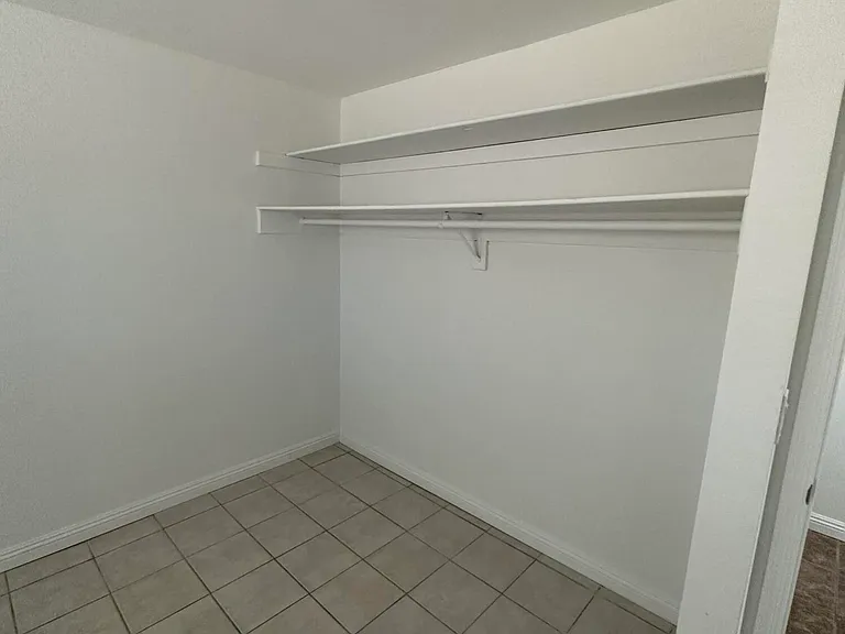 1226 N Lake Havasu Ave — Photo 12