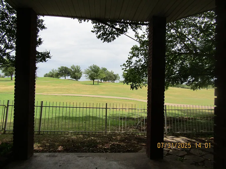 501 NW Fairway Villas Dr — Photo 26