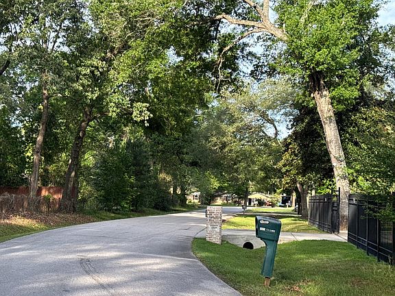 4th image of 1527 Sungail Dr