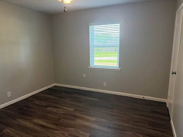 10498 County Road 1215 — Photo 11