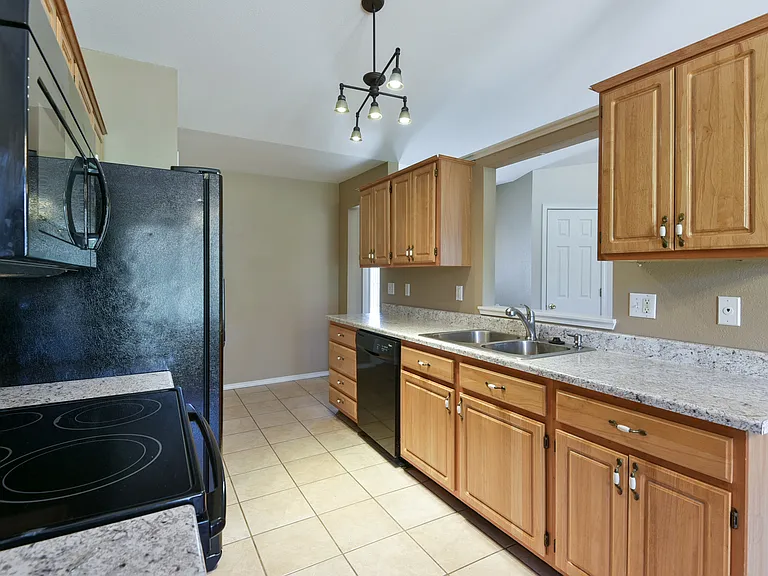 190 Horizon Dr — Photo 10