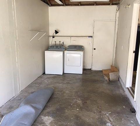 Garage with washer and dryer 