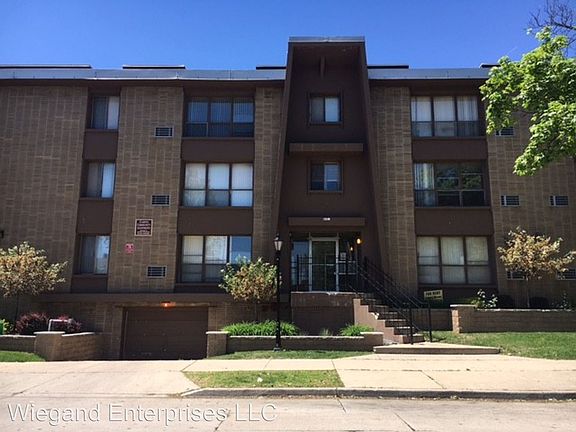2nd image of 825 N 22nd St #6437707