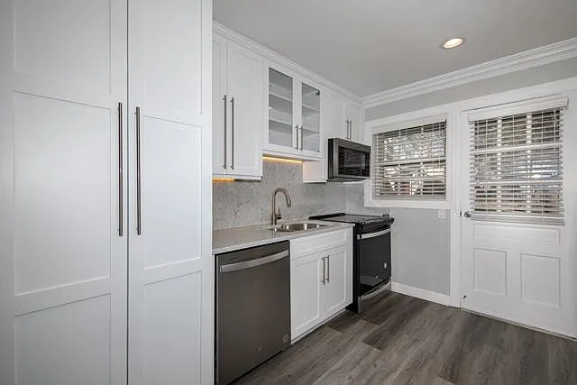 Fairfield Townhouses At Massapequa — Photo 4
