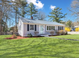 34 Cappawack Rd, Mashpee, MA 02649
