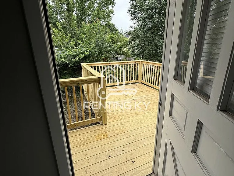 3308 Valhalla Dr — Photo 10