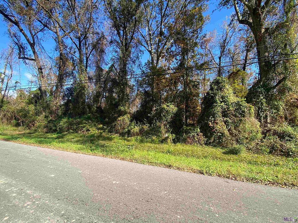 1st image of 358 Cypress Dr