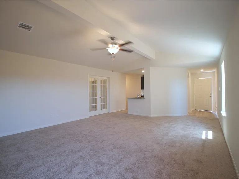 8031 Vacek Meadows Loop — Photo 6