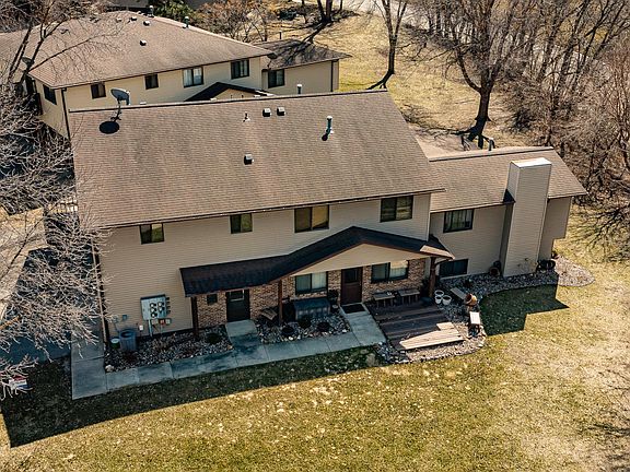 2nd image of 101 Conner Cir SW