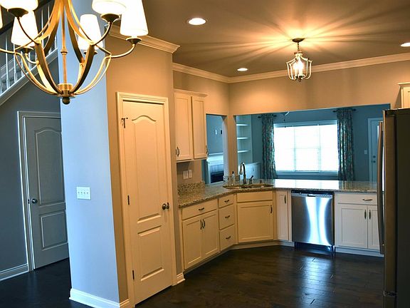 3rd image of 313 Hannah Todd Pl