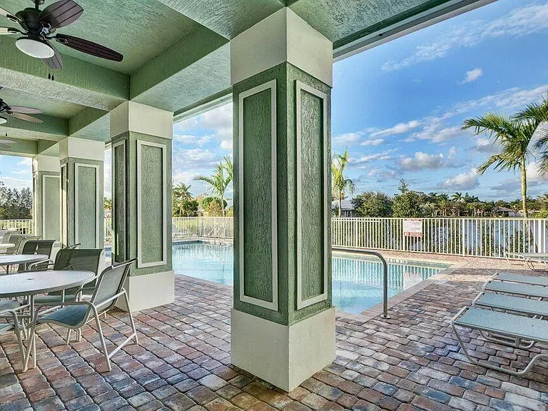 11900 Cypress Key Way — Photo 39