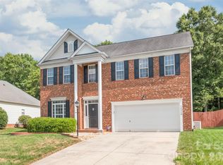 12319 Silveroak Ln, Charlotte, NC 28277