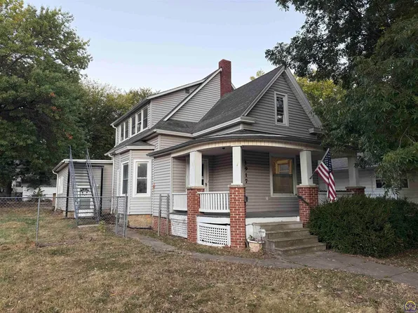 1917 SW Lincoln St, Topeka, KS 66604