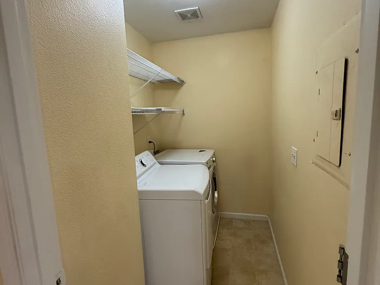 4863 SW 141st Ave — Photo 12