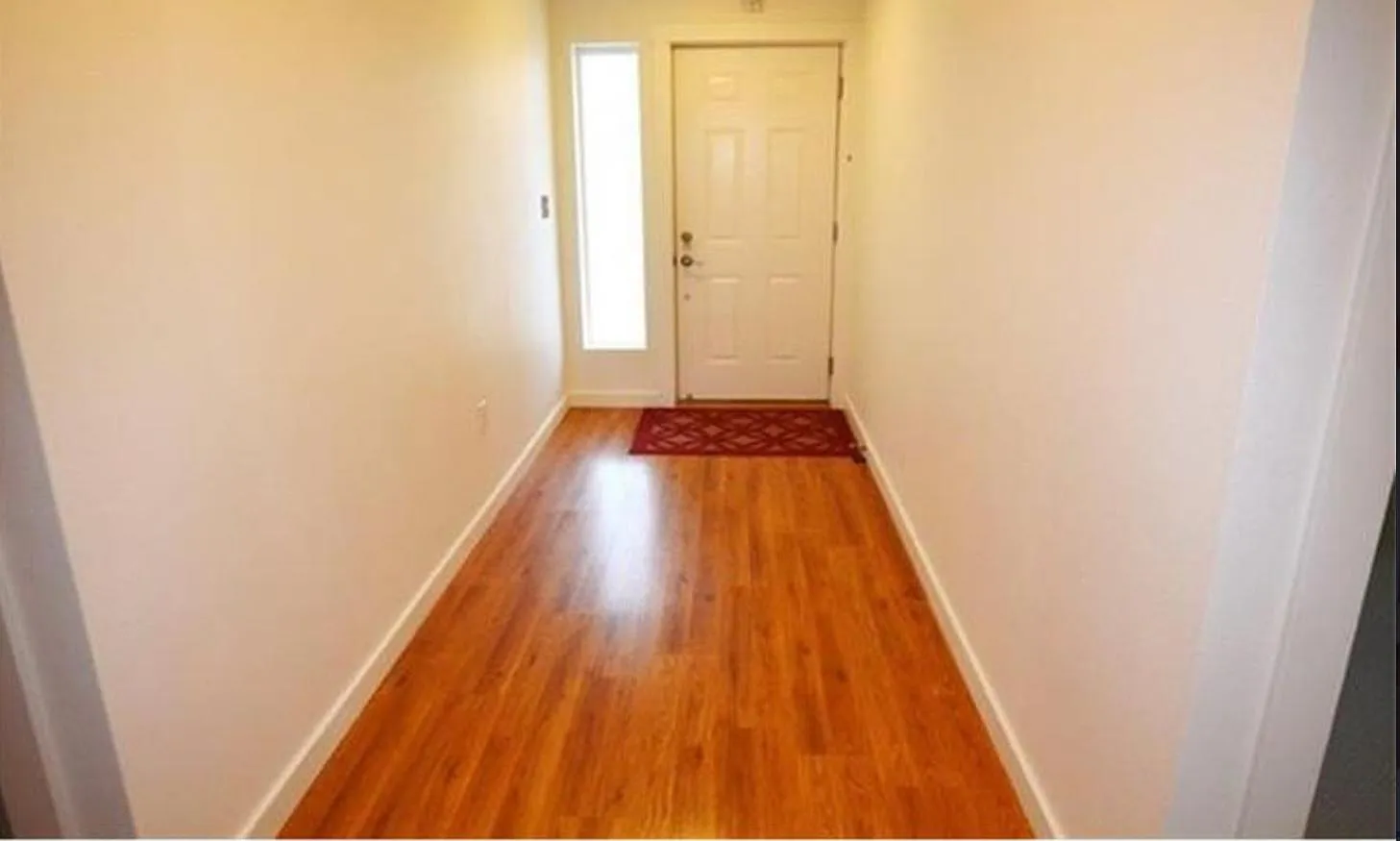 3 bed, 1212 sqft, $3,000 — Photo 4