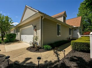 4212 Castle Rdg, Akron, OH 44321