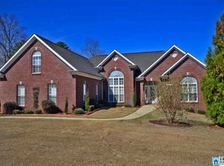 2376 Hemlock Dr, Hueytown, AL 35023