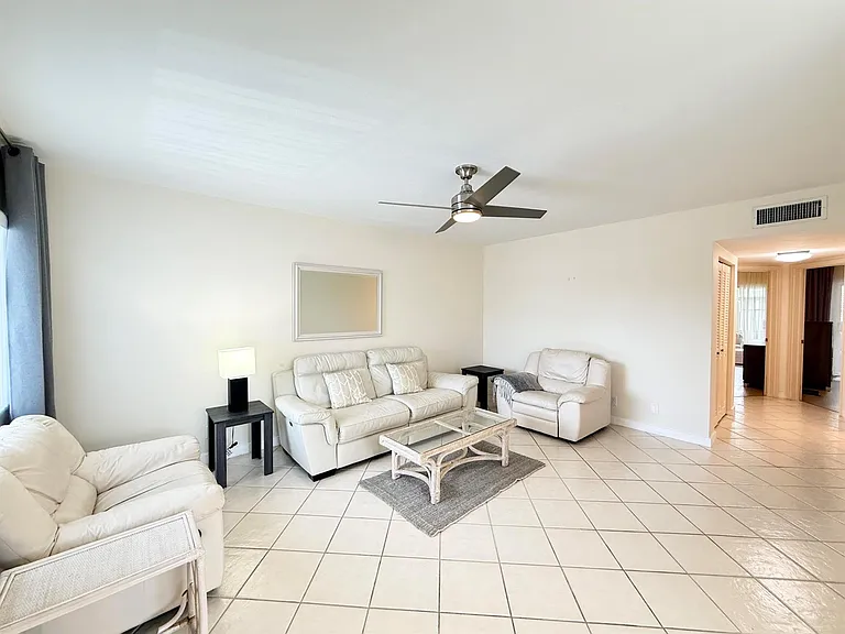 2880 Lake Osborne Dr #205 — Photo 7
