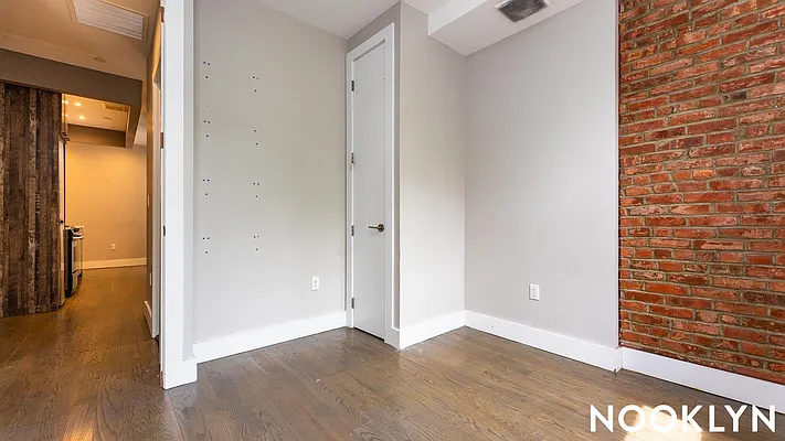 Rented by Nooklyn NYC LLC | media 22