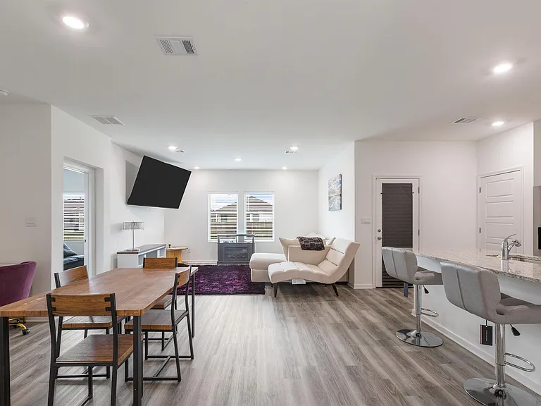 12822 Sweetleaf Ave — Photo 4