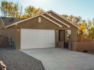 219 Piedra Lisa St NE, Bernalillo, NM 87004