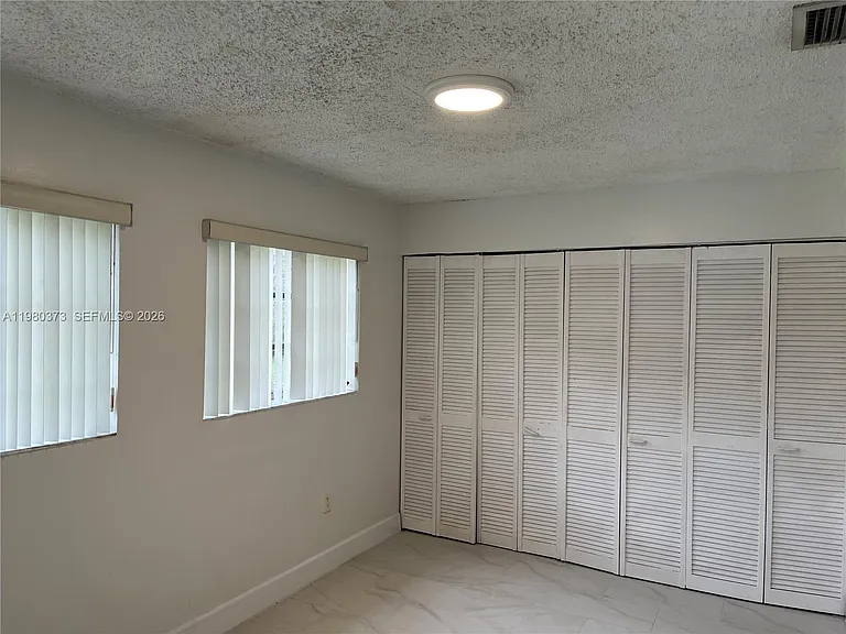 6261 NW 40th St — Photo 21
