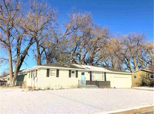 610 Emerald Dr, Norfolk, NE 68701
