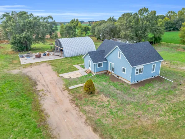 5740 N Bluff Center Rd, Cairo, NE 68824