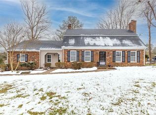 3731 Drakeshire Rd, North Chesterfield, VA 23234