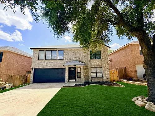 21523 Hyerwood Photo 1