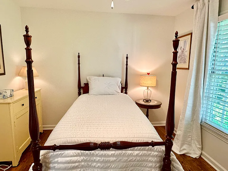 Bedroom 3, Single Bed with sitting area and desk.