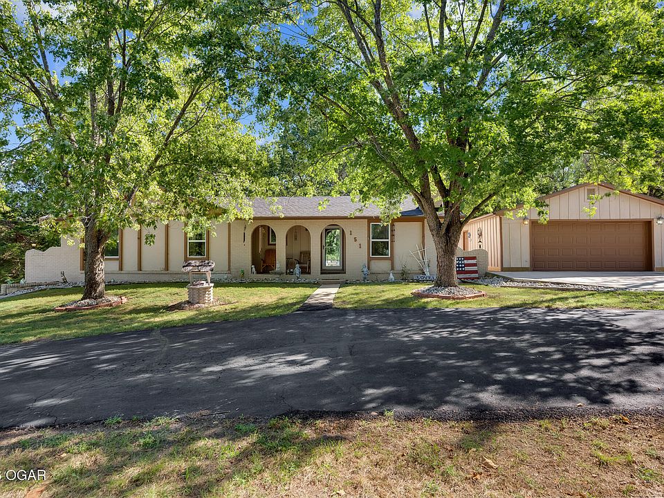 1st image of 151 Valleyview Dr