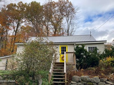205 Maple Ln, Greentown, PA, 18426