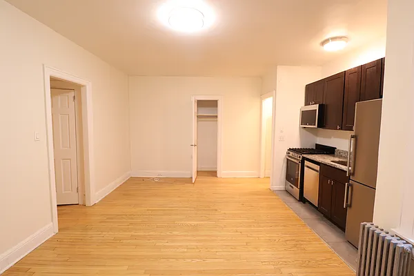 Rented by A&E Real Estate Management | media 2