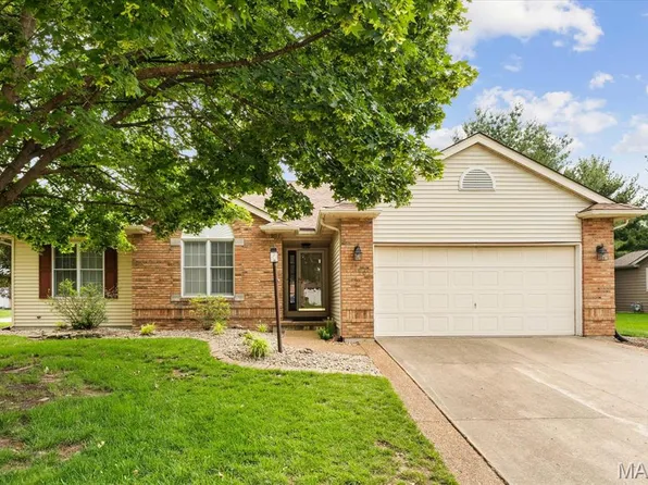 1500 Birch Ct, Edwardsville, IL 62025