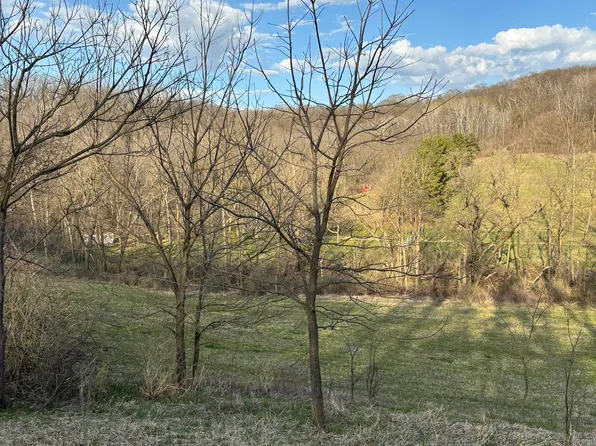 Tower Rd, Boscobel, WI 53805