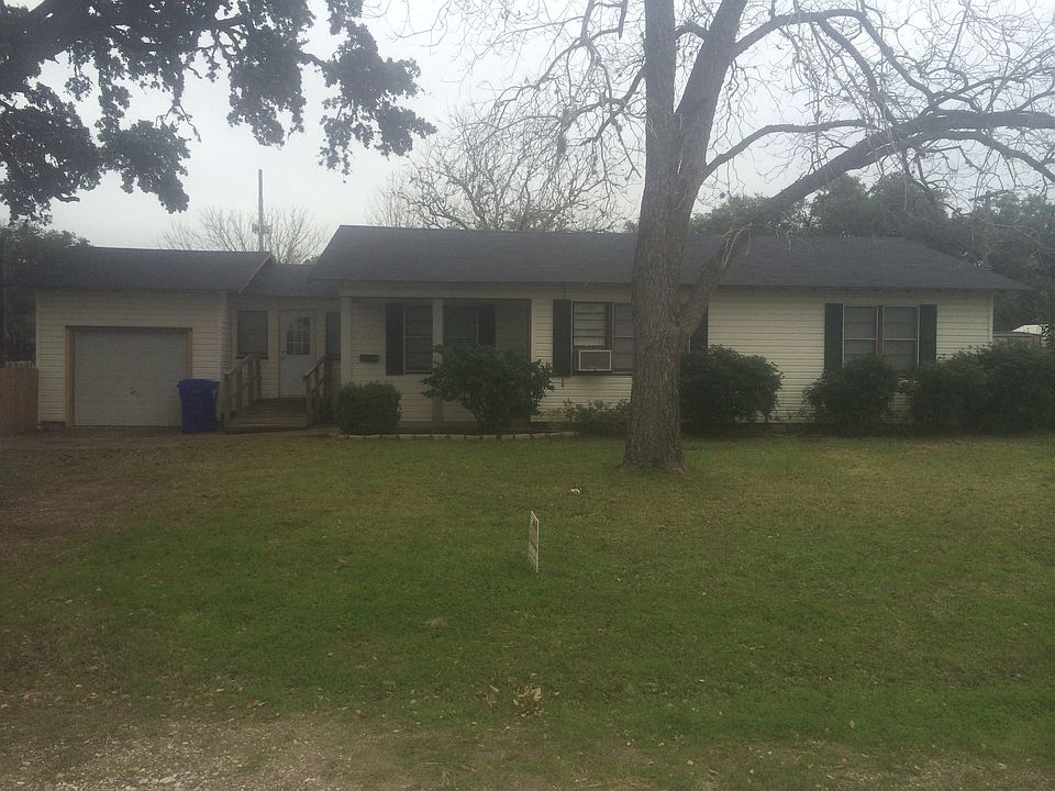 1st image of 907 N South St