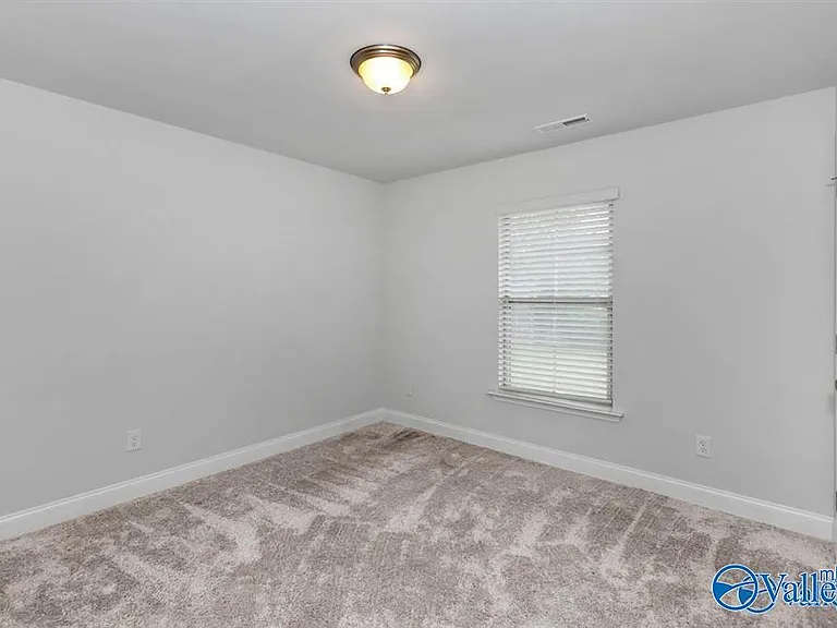283 Harold Murphy Dr — Photo 18