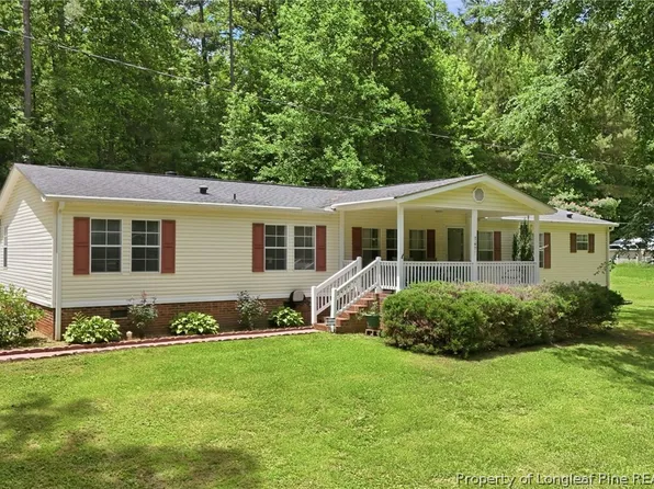 1427 Cherokee Trl, Sanford, NC 27332