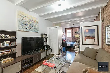 Rented by Bond New York