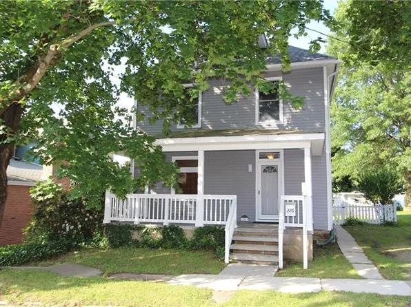 226 Washington St, Ligonier, PA 15658