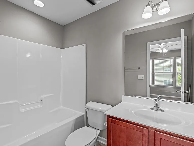 1001 Summerhouse Rd — Photo 13