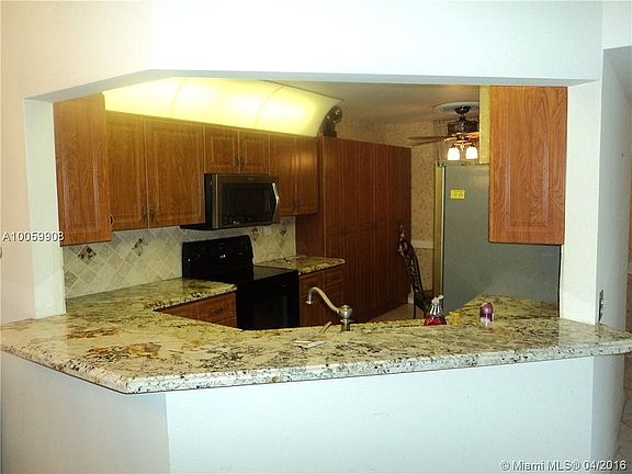 4th image of 2521 NW 104th Ave APT 401